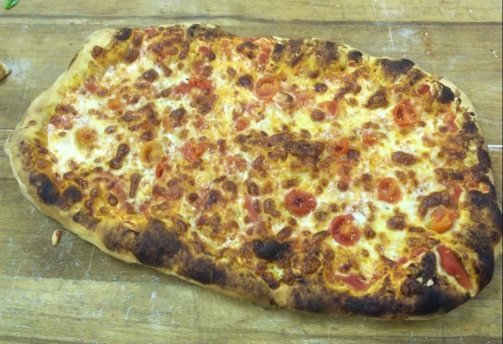 Papà…e la sua&nbsp;pizza!